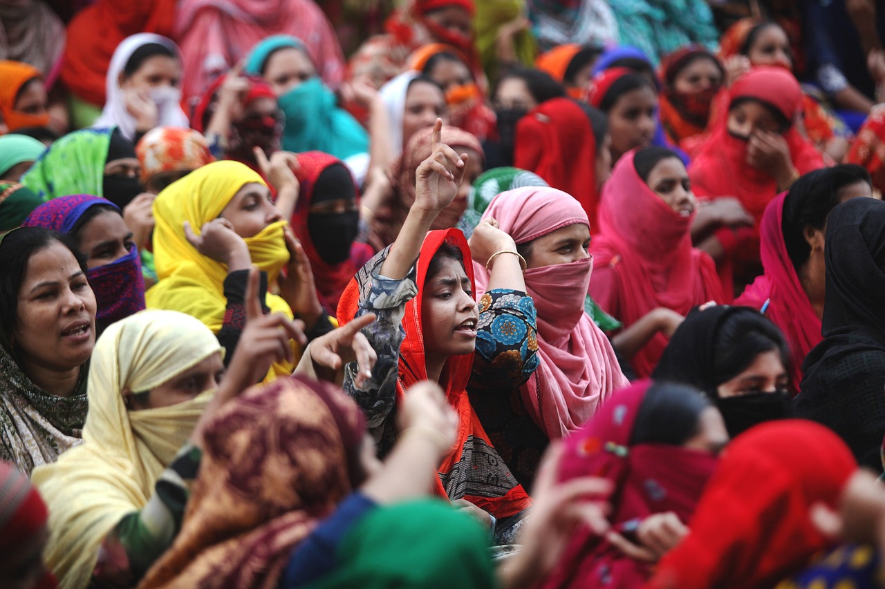 women, crowd, protest