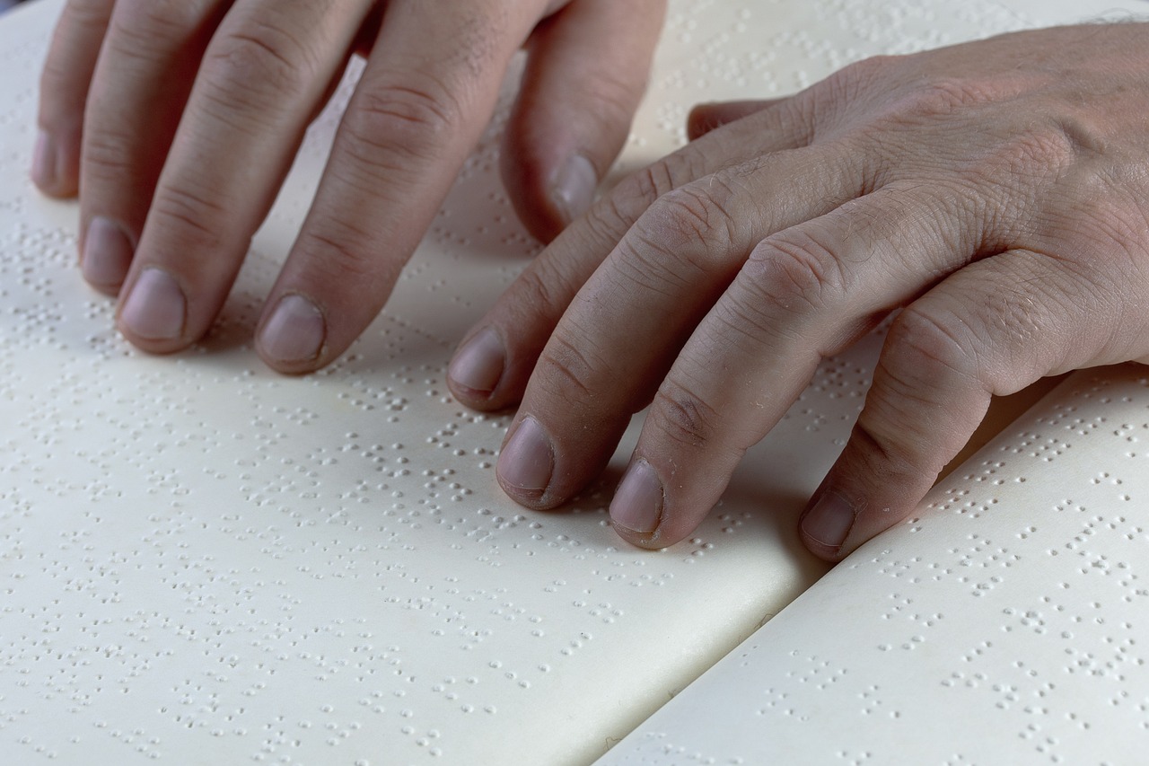 braille, hands, keys